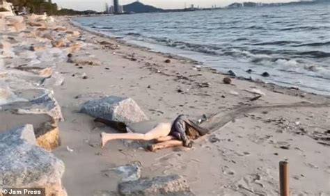 Dead Body Found On Thai Beach Turns Out To Be 470 Ultra Realistic