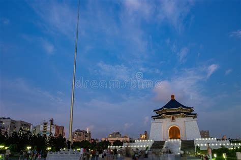 Night View of the National Chiang Kai-shek Memorial Hall Stock Photo ...