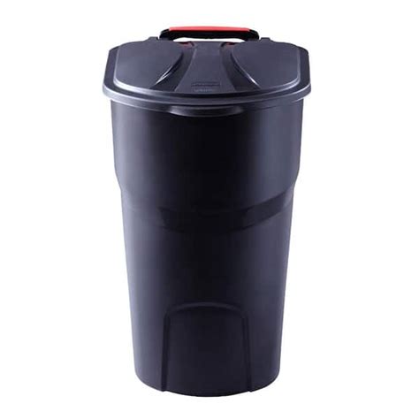 Rubbermaid Roughneck Gal Black Wheeled Trash Can With Lid