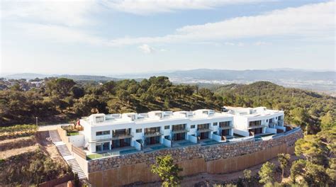 Adosado Nuevo Con 4 Habs En Villas Del Sol Begur Begur