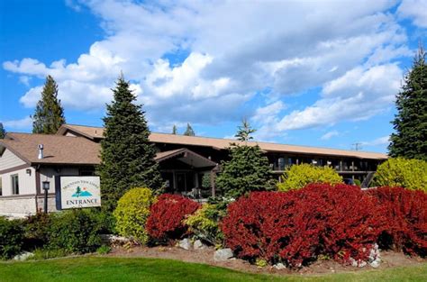 Top Places To Golf In The Lake Chelan Valley Mountain View Lodge