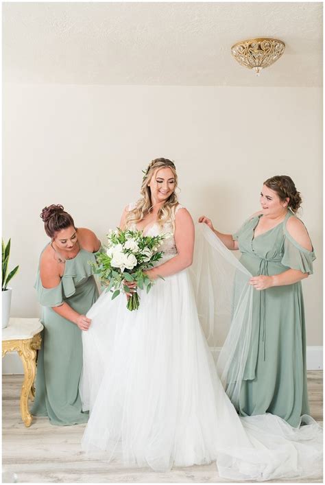 Sage Green And Gray Summer Wedding At Oak Hills Sage Green Wedding