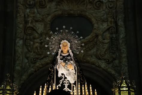 Fotos Procesi N De La Hermandad De San Joaqu N Y La Virgen De Los