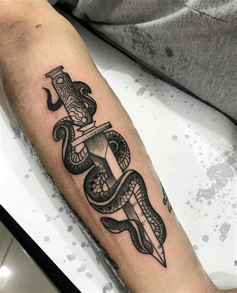 Topo Imagem Significado Tatuagem Cobra Enrolada Na Rosa Br