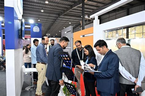 Iim Ahmedabad Participated In The Vibrant Gujarat Global Trade Show