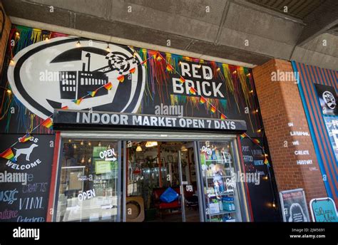 Red Brick Market Liverpool Hi Res Stock Photography And Images Alamy