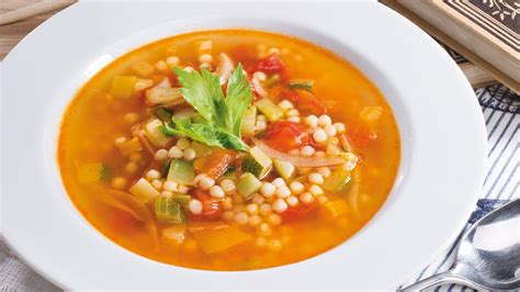 Zeleninová polévka Minestrone