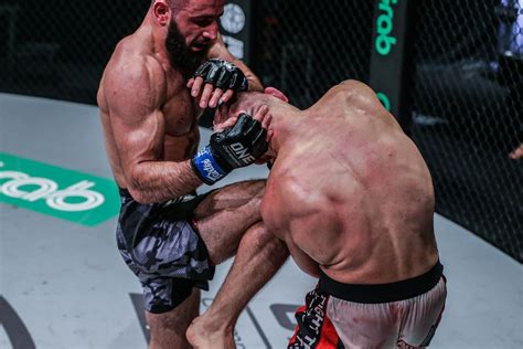 Kiamrian Abbasov Claims World Title With Dominant Win Over Zebaztian