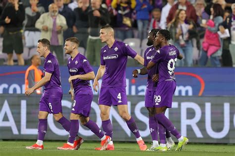 Serie A Fiorentina Napoli Magia Di Kvaratskhelia Per Il Pari