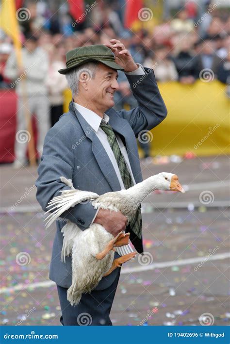 Man Holds A Goose Editorial Photo Image Of Editorial 19402696