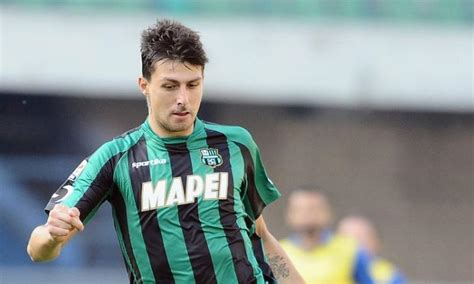 Sassuolo Acerbi Il Napoli Può Lottare Per Lo Scudetto