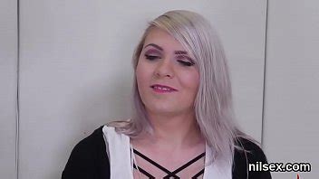 Ninfómana malvada fue llevada al manicomio del ano para una terapia dolorosa XVIDEOS