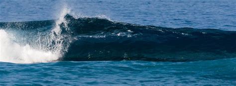 The Different Types Of Surf Breaks