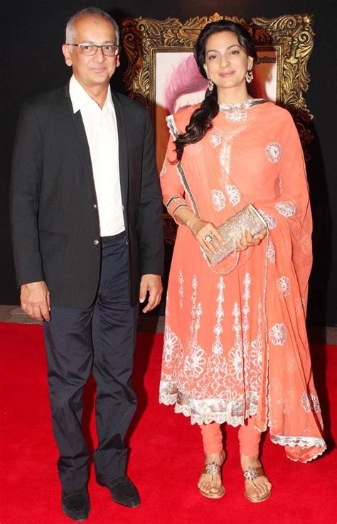 Bollywood Actress Juhi Chawla Husband Businessman Jay Mehta - MERE PIX