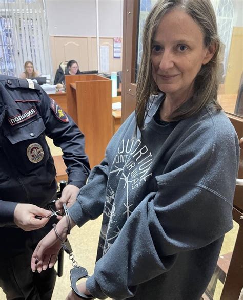 сгнившая кастрюля штейн on Twitter: "⚡️В Москве арестовали пенсионерку ...