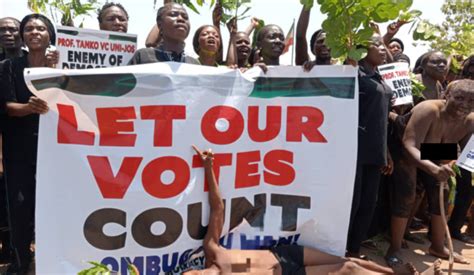 Nasarawa Women Defy Police Over Ban On Protests Troop Out To Show