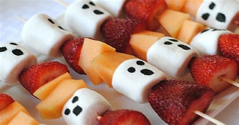 Halloween Ghost Fruit Kabobs Halloween Ghosts Kabobs And Couple