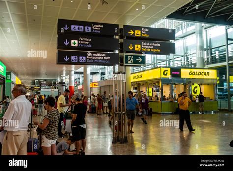 Alicante airport departure hall hi-res stock photography and images - Alamy