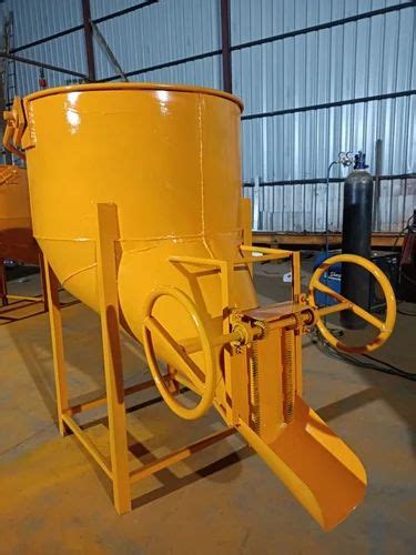 Tower Crane Concrete Bucket For Column Concreting Capacity 5 Cum0