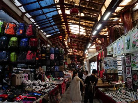 Visit The Muslim Quarter Of Xian Escale De Nuit