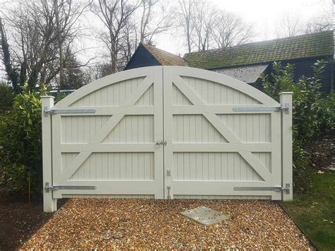 Bespoke Wooden Garden Gates The Garden Trellis Company