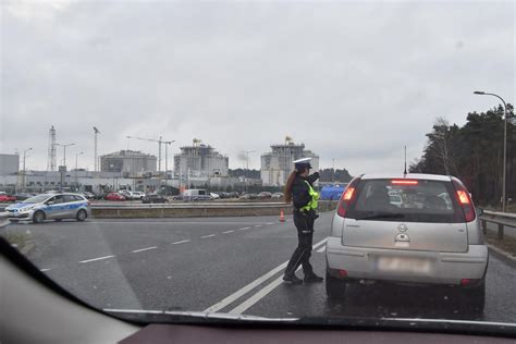 Zakaz przebywania w sąsiedztwie gazoportu w Świnoujściu Kontrole