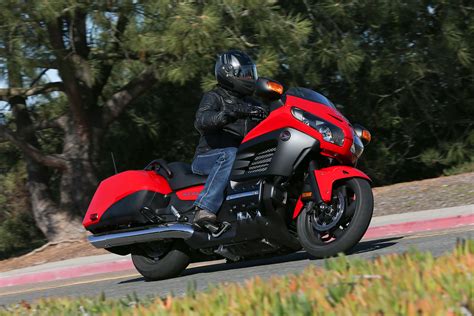 2014 Honda Gold Wing F6b Gl1800b Review