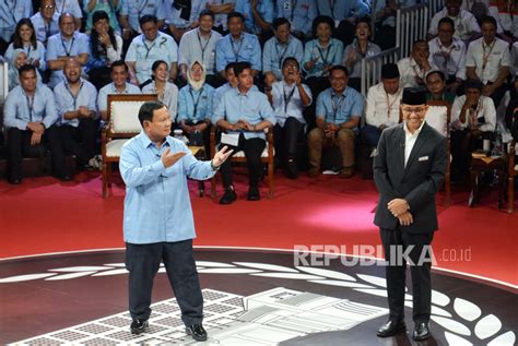 Debat Capres Prabowo Joget Saat Jelaskan Masalah Papua Republika Online