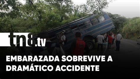 Dramático accidente en Jinotega Bus cae a un abismo tras fallas