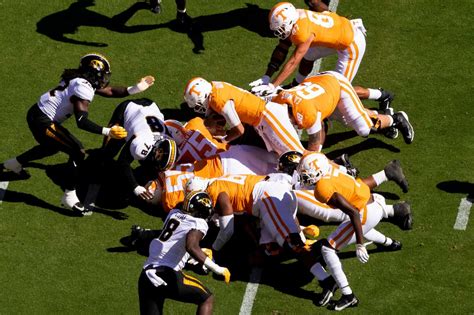 Tennessee football: Top Vols five performers in 35-12 win vs. Missouri