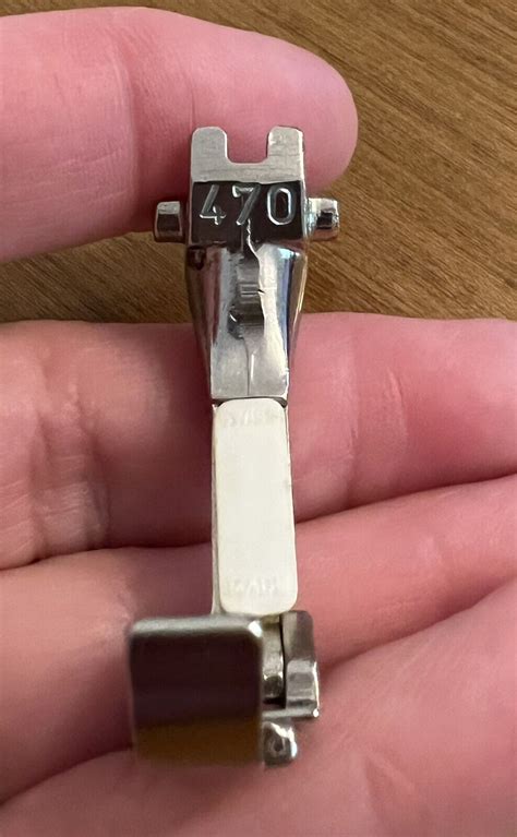 Genuine Bernina Sewing Machine Old Style Presser Foot 470 EBay