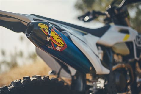 Husqvarna amplía su contrato con FMF Racing dos años más Moto1Pro