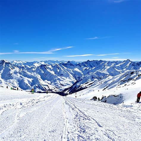 Die Entstehung von Kunstschnee: So wird aus Wasser Pulverschnee