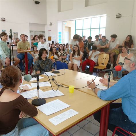 EMI et Enseignement Moral et Civique Éducation aux médias et à l