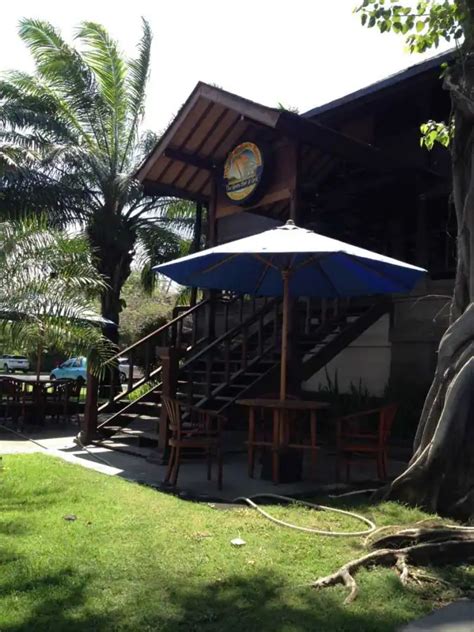 The Sports Bar Peninsula Beach Resort Terdekat Restoran Dan Tempat