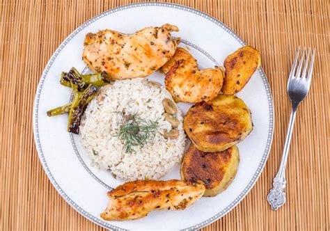 Alimentos Tradicionais Turcos Arroz De Legumes Baklali Pilav Foto