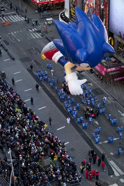 The Macy Macys Day Parade Parade Route Macys Thanksgiving Day