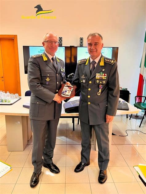 Il Comandante Interregionale DellItalia Centro Settentrionale Della