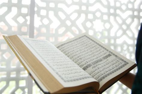 Cara Membaca Dan Contoh Iqlab Dalam Al Qur An Penting