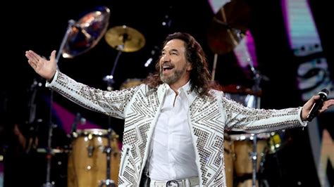 Marco Antonio Solís estrenará versión de lujo del disco Qué Ganas de