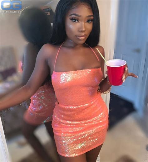 Leanne Amaning Nude Pictures Photos Playboy Naked Topless Fappening