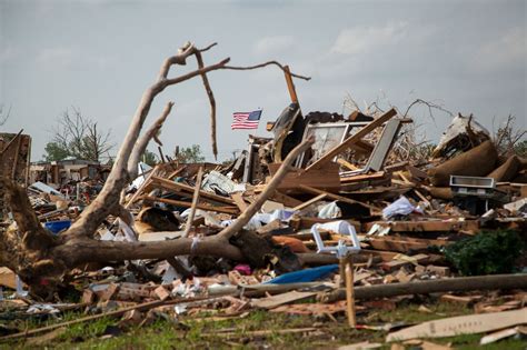 Ohio And Indiana Overnight Tornadoes Shocking Images And Videos Surface Of Severe Weather Last