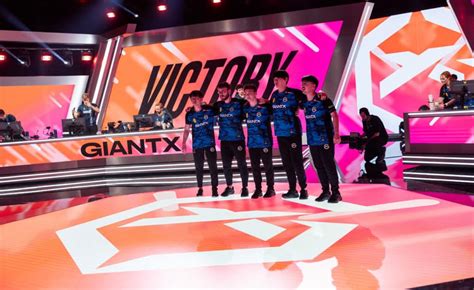 Giantx Se Mete En Playoffs De La Lec Y El Sue O Del Mundial Sigue