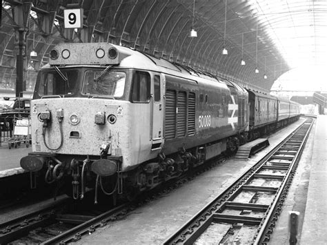 Paddington 1981 Class 50 50003 Temeraire Stands At The Bu Flickr