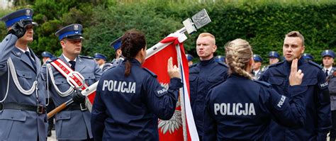 Nowi Policjanci Rozpoczn S U B W Lubelskim Garnizonie Lubelski