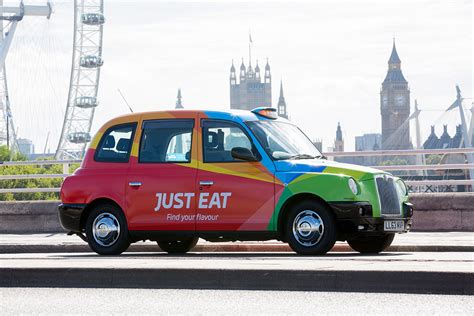 Nueva Identidad Para Just Eat Servicio De Comida A Domicilio — Brandemia