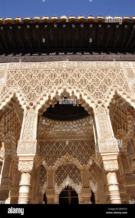 Patio De Los Leones Court Of The Lions Palacio Nazaries La Alhambra