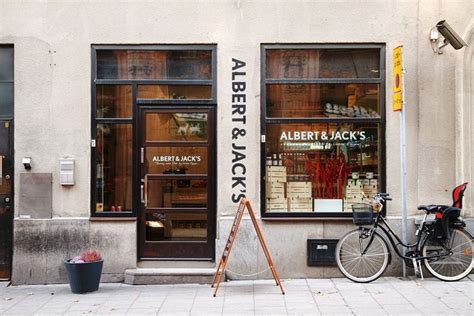 87 Cool Storefronts Ideas Shop Fronts Store Fronts Shop Design