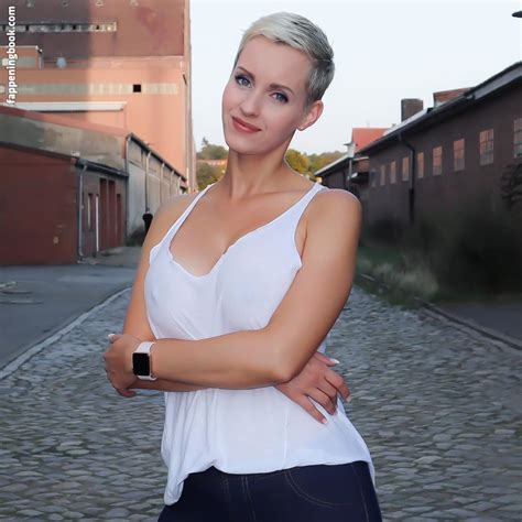 Anike Ekina Anikeekina Nude Onlyfans Leaks Fappening Page
