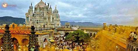 Khandoba Temple Jejuri - Khandoba Temple Jejuri - FAMOUS TEMPLES IN INDIA